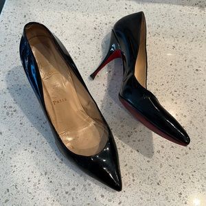 COPY - Christian Louboutin Black Patent Heel Pumps 40